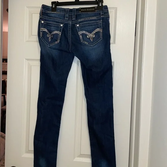 Rock Revival Silver Sparkly Buckle Jeans - Picture 2 of 6